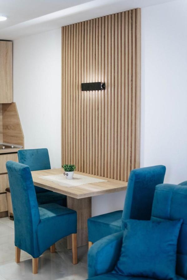 Olive Garden Apartment Бар Екстериор снимка