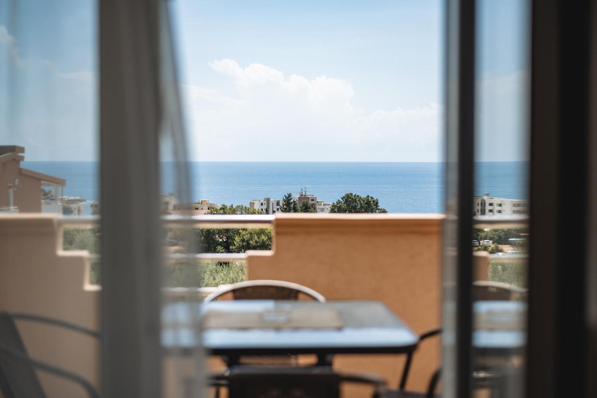Olive Garden Apartment Бар Екстериор снимка